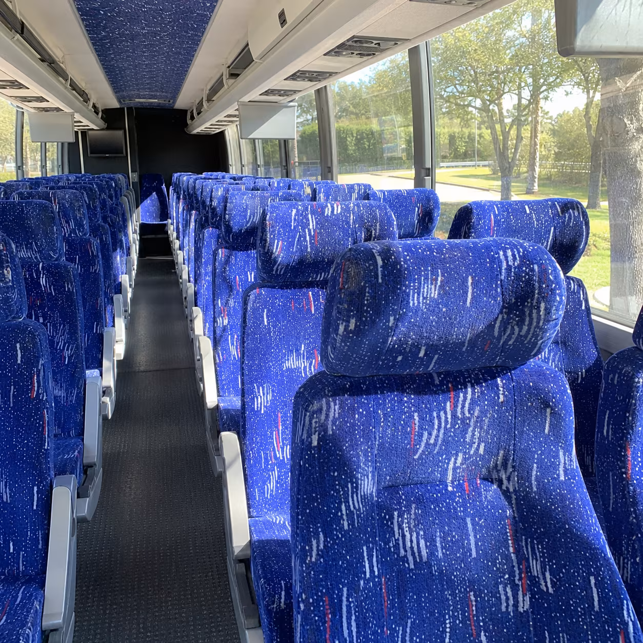 charleston government and military charter bus rentals in charleston
