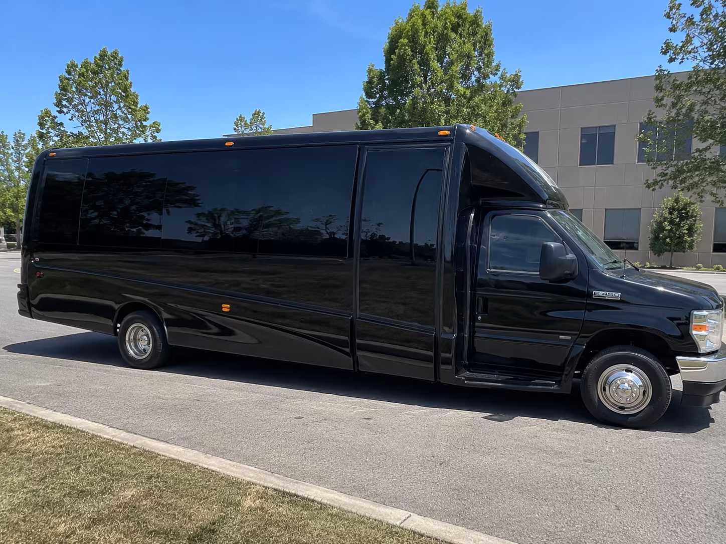 isle of palms beach bar party bus rides from mount pleasant