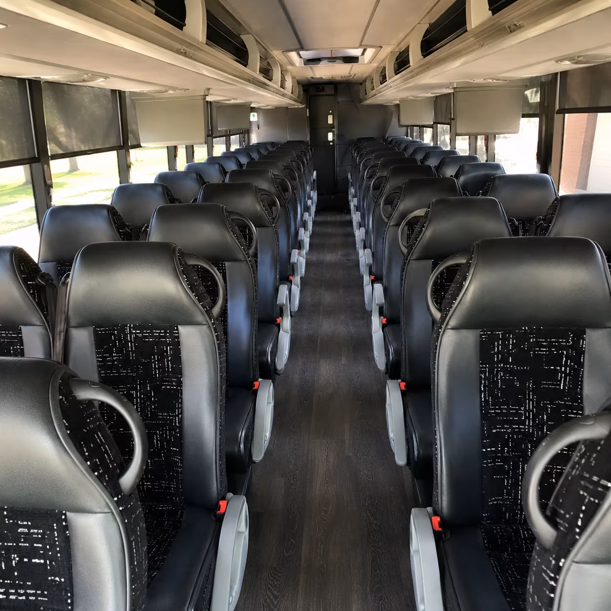 isle of palms concert nights at the windjammer are better with a bus