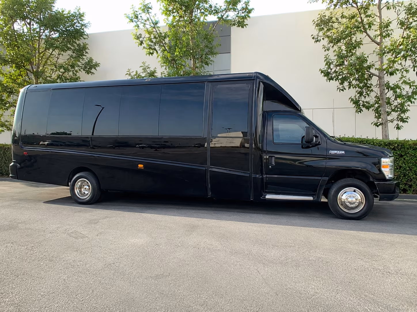 mount pleasant long distance transportation onboard seating