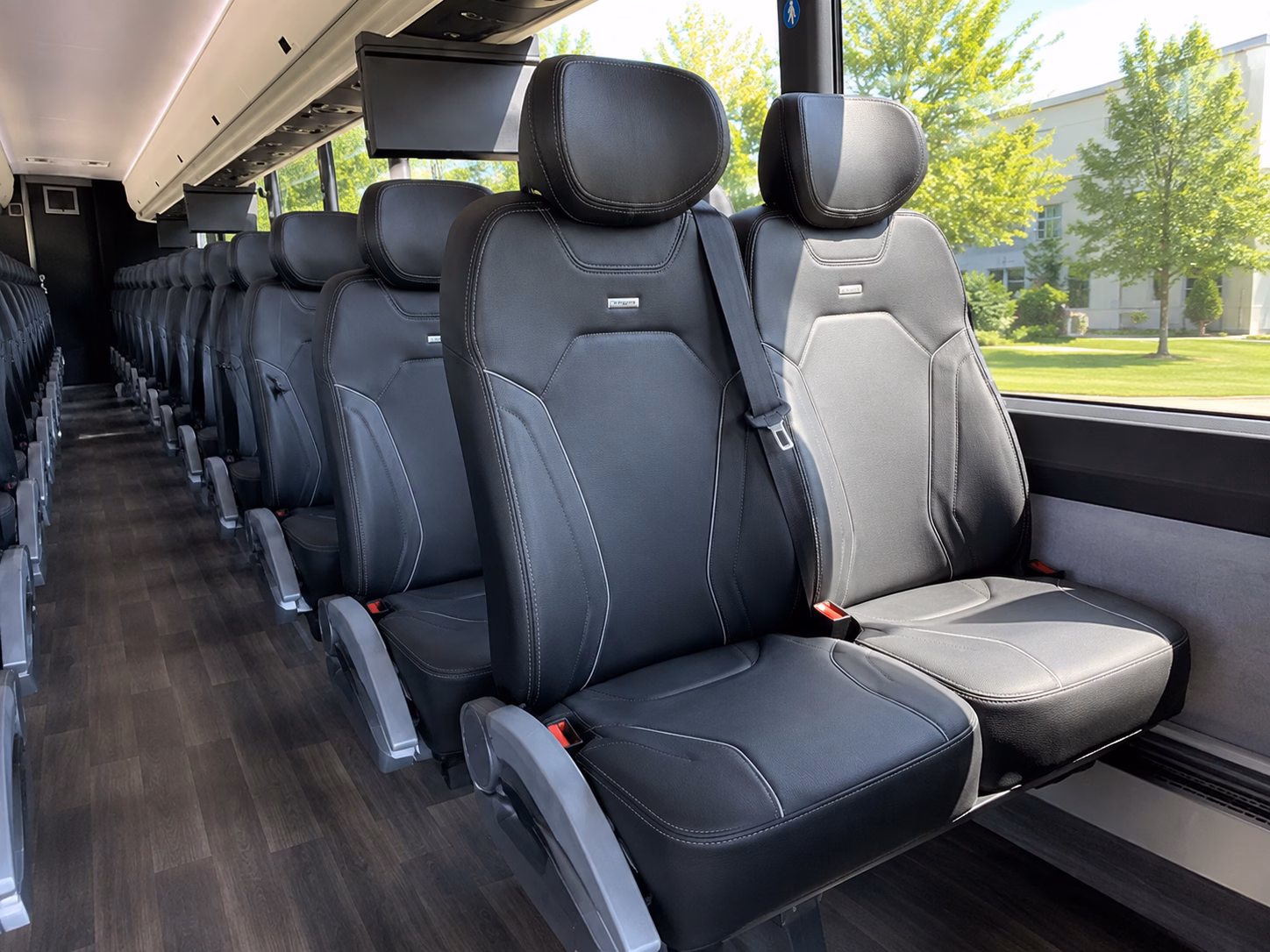 rock hill professional charter bus transportation for rock hill corporate groups