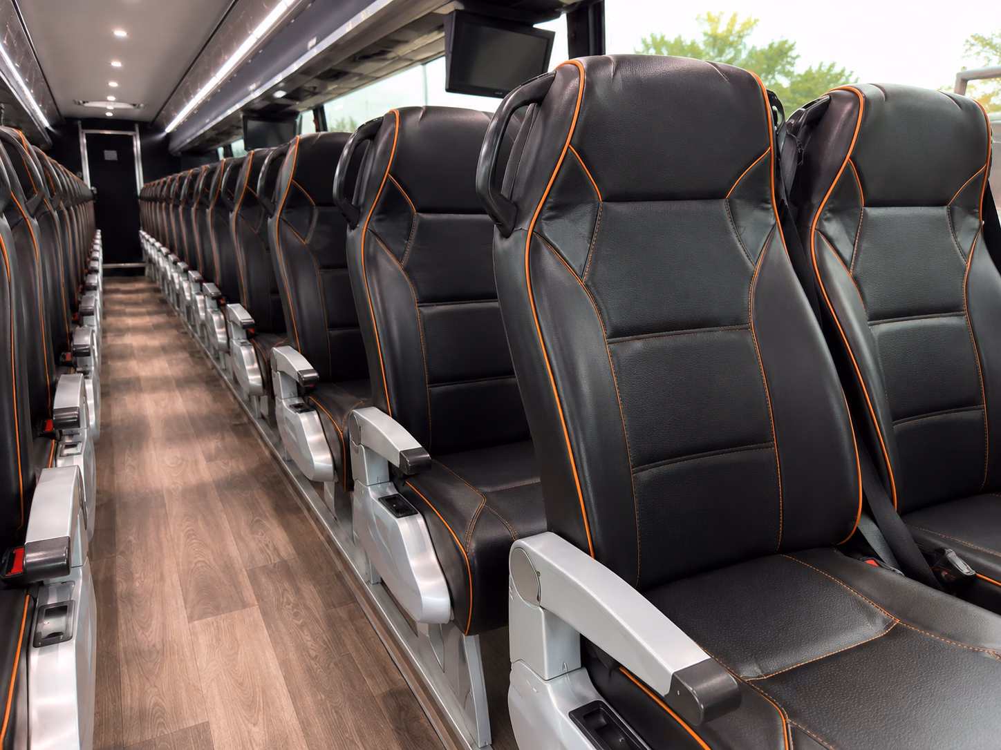 savannah rent a charter bus for savannah concerts events