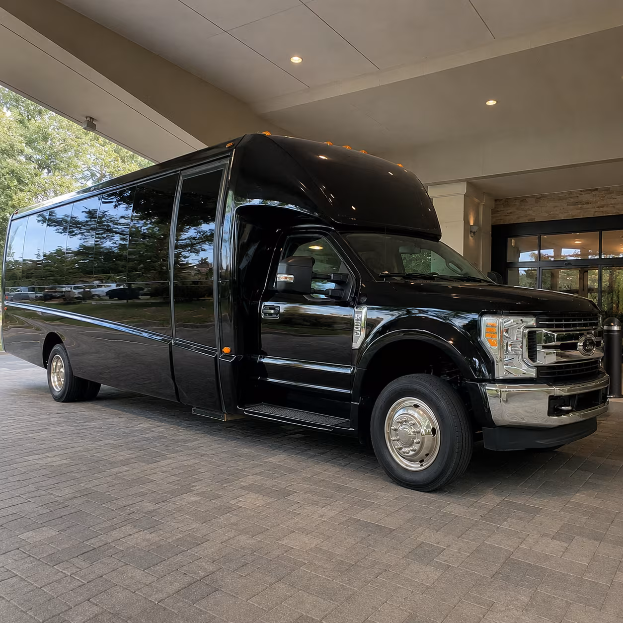 wilmington bus rentals for trade shows and conferences